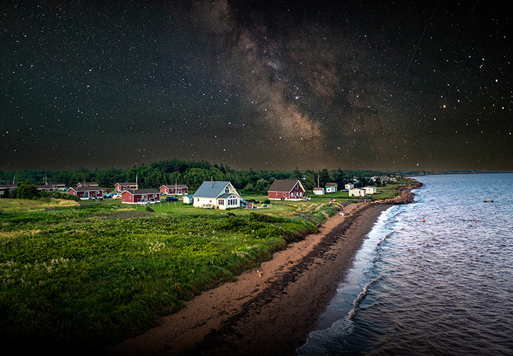Une mariée entourée de ses meilleures amies dans une belle luminosité.